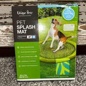 Green Pet Splash Mat - Medium